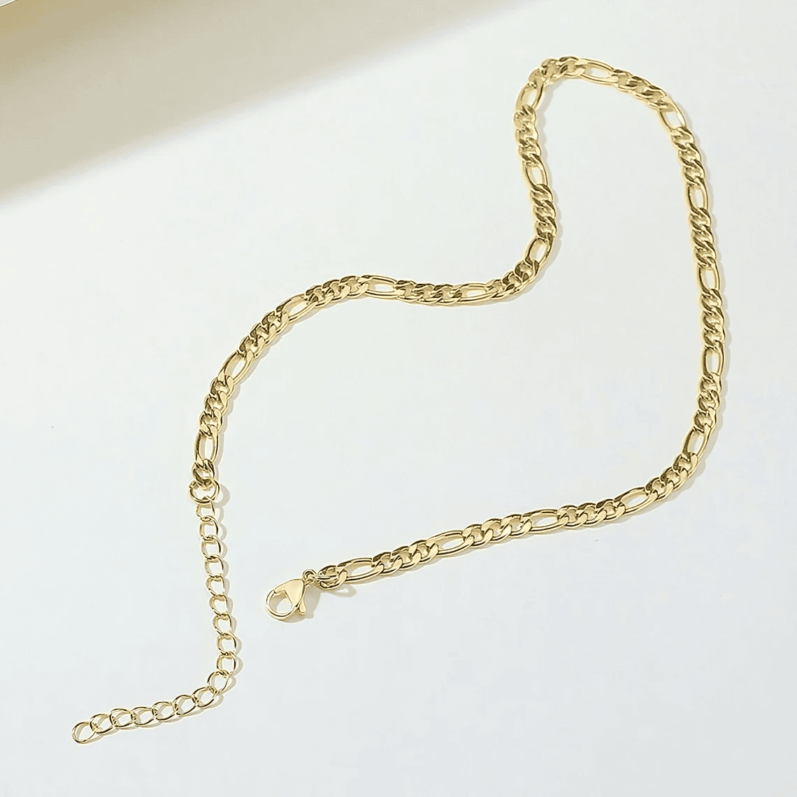 18k Yellow Gold Figaro Chain Necklace 3mm/6mm/8mm